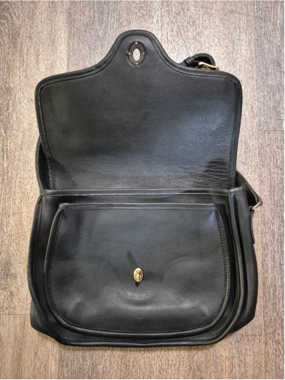 Women's Vtg Coach Leather Crossbody Bag One Size Black Gold - Picture 3 of 13